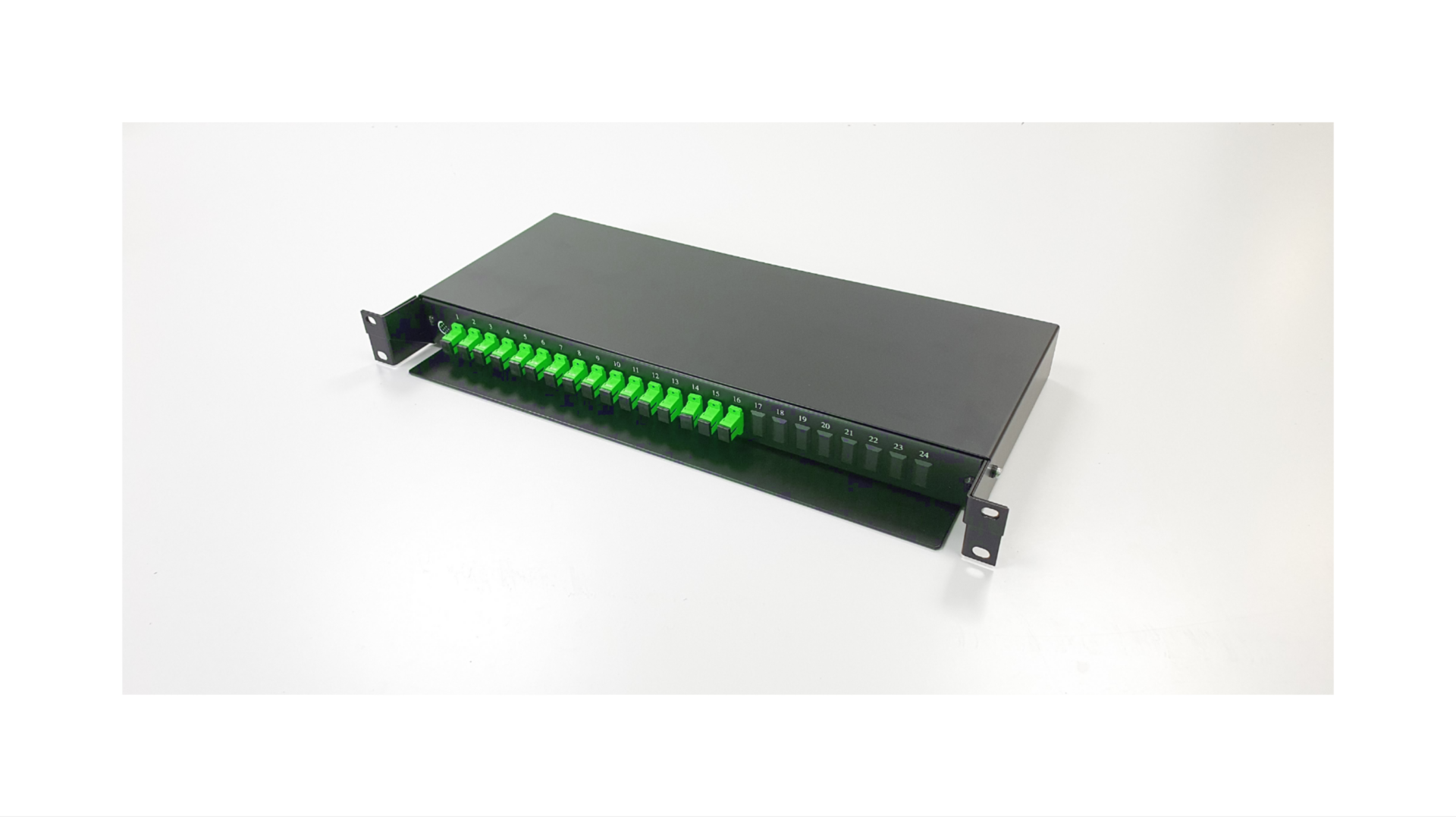 Patch Panel SM SCAPC (16 fo), 19